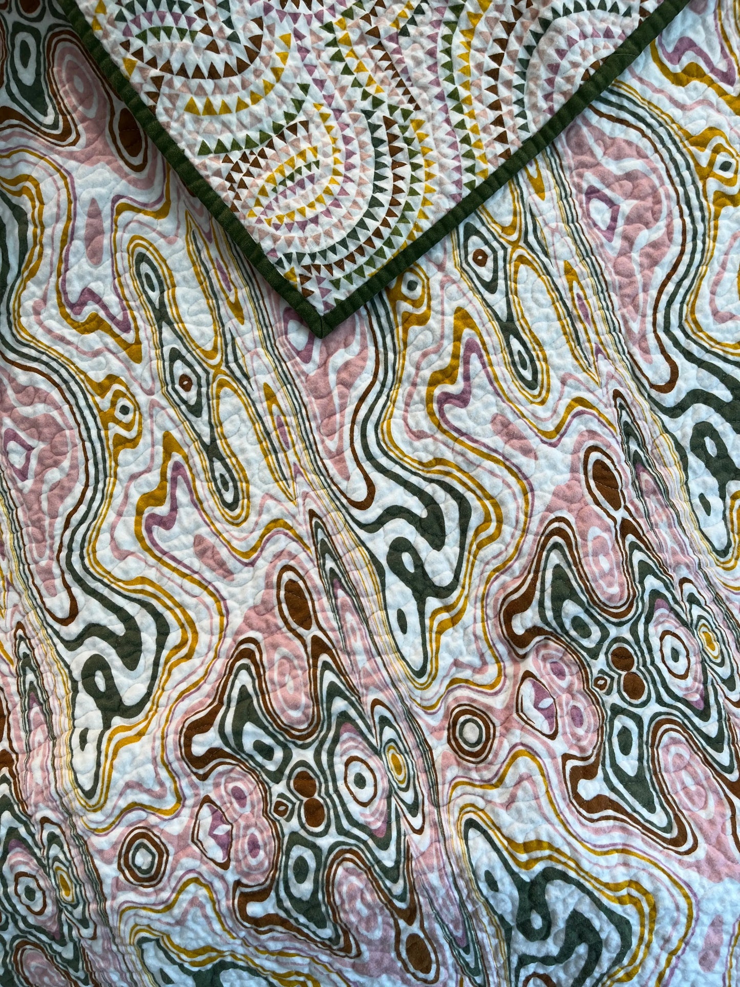 Colored Marble and Diamond Swirls - Bold Border Quilts and More