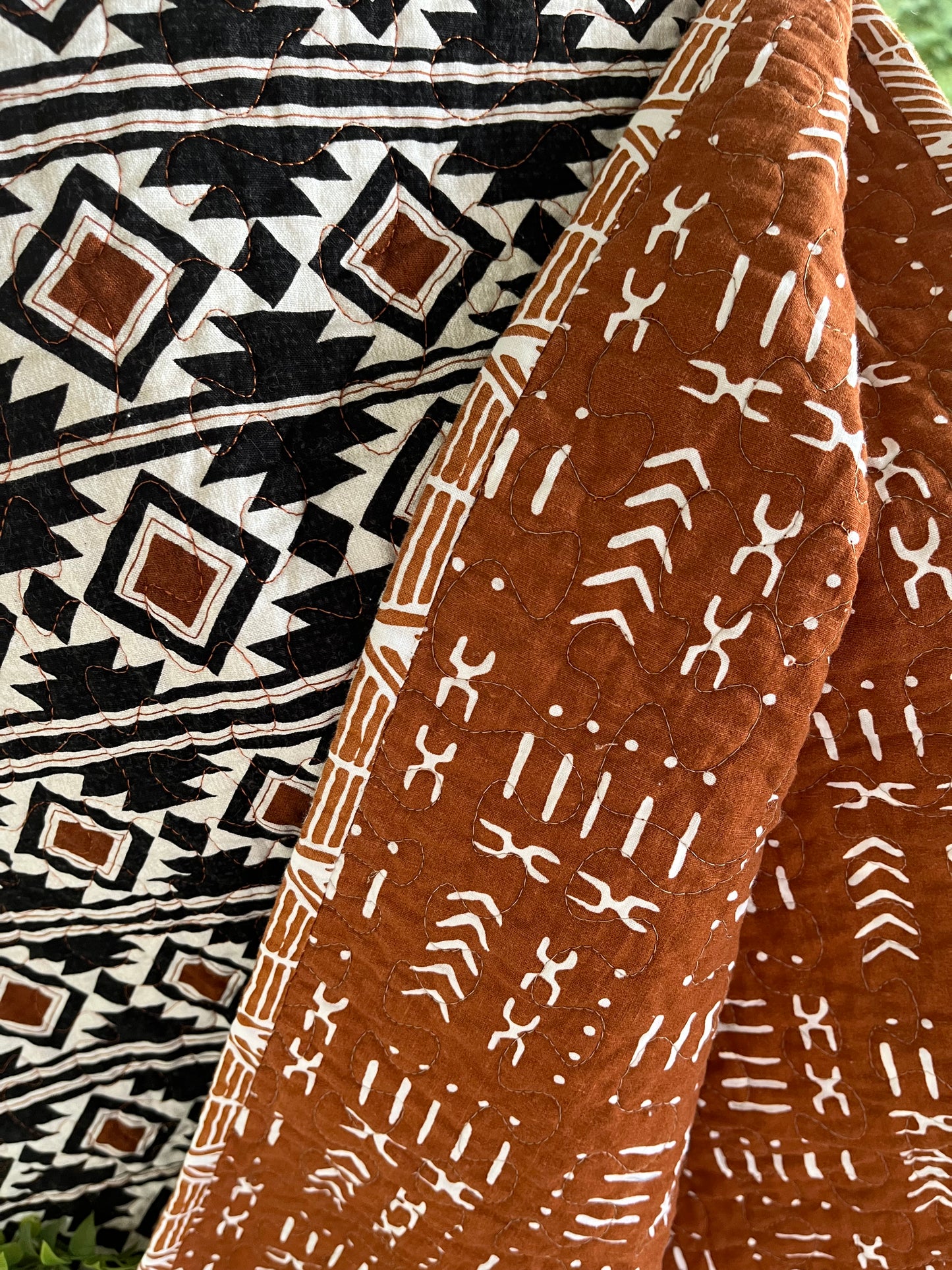 Aztec Signs and Diamonds Quilt - Bold Border Quilts and More