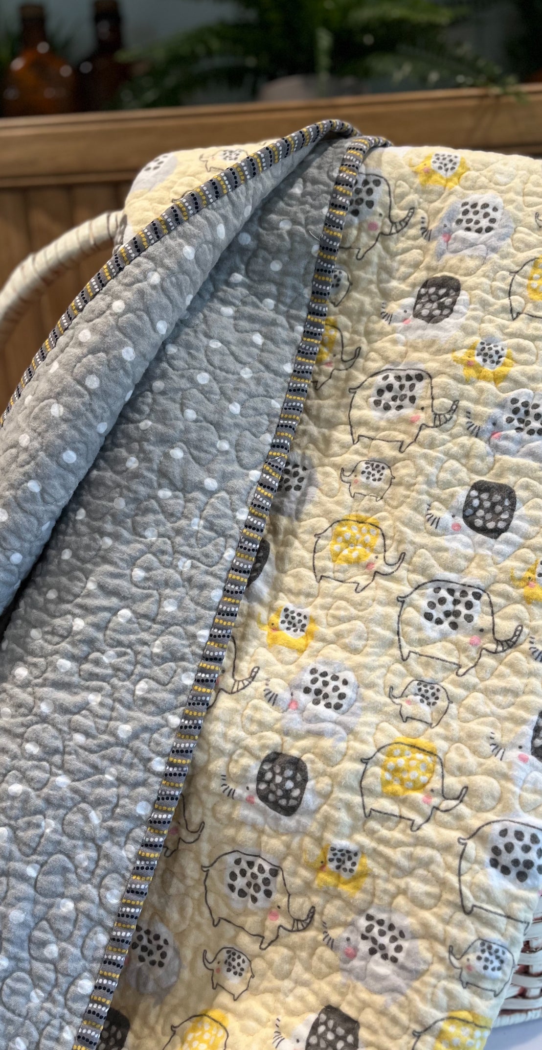 Mama and Baby Elephant Baby Quilt - Bold Border Quilts and More