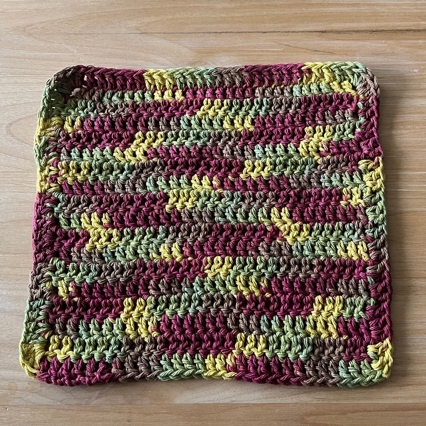 Small Autumn Leaves Crocheted Dish Cloth - Bold Border Quilts and More