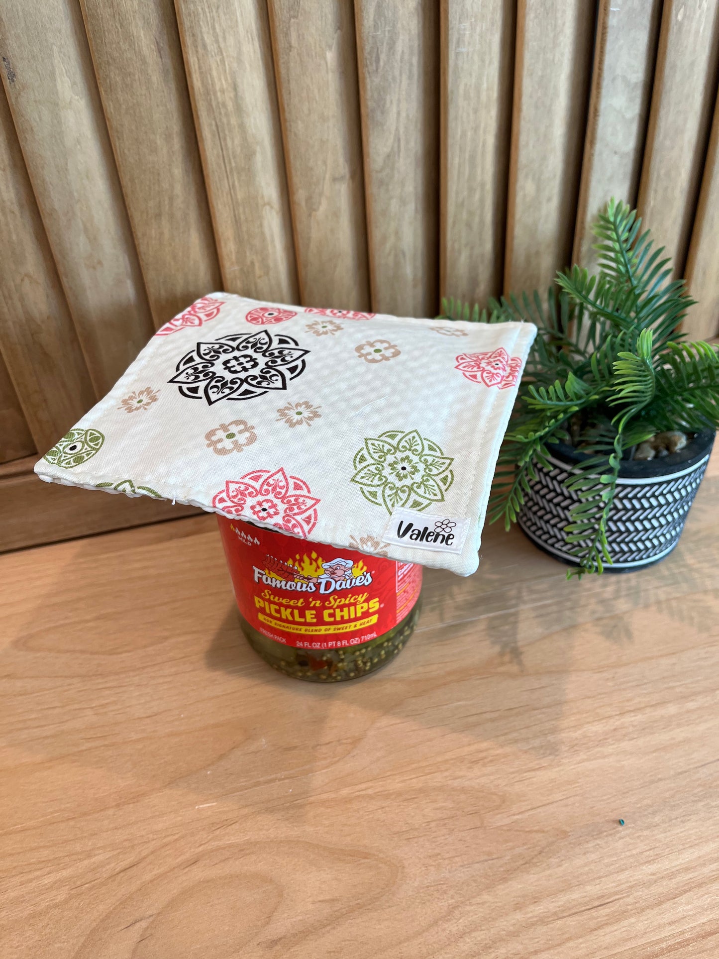 White with Flowers Jar Opener - Bold Border Quilts and More