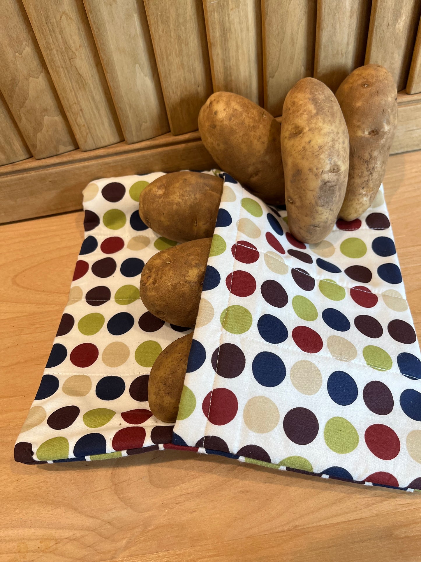 Polka Dot Microwaveable Potato Bag - Bold Border Quilts and More