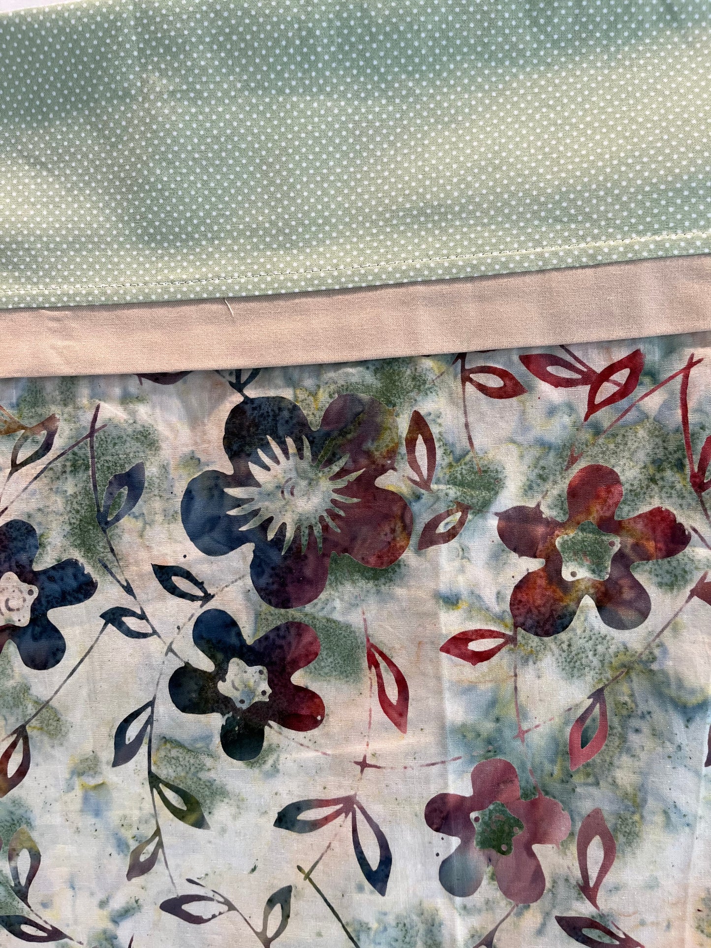 Tie Dye Flower Standard Cotton Pillowcase - Bold Border Quilts and More