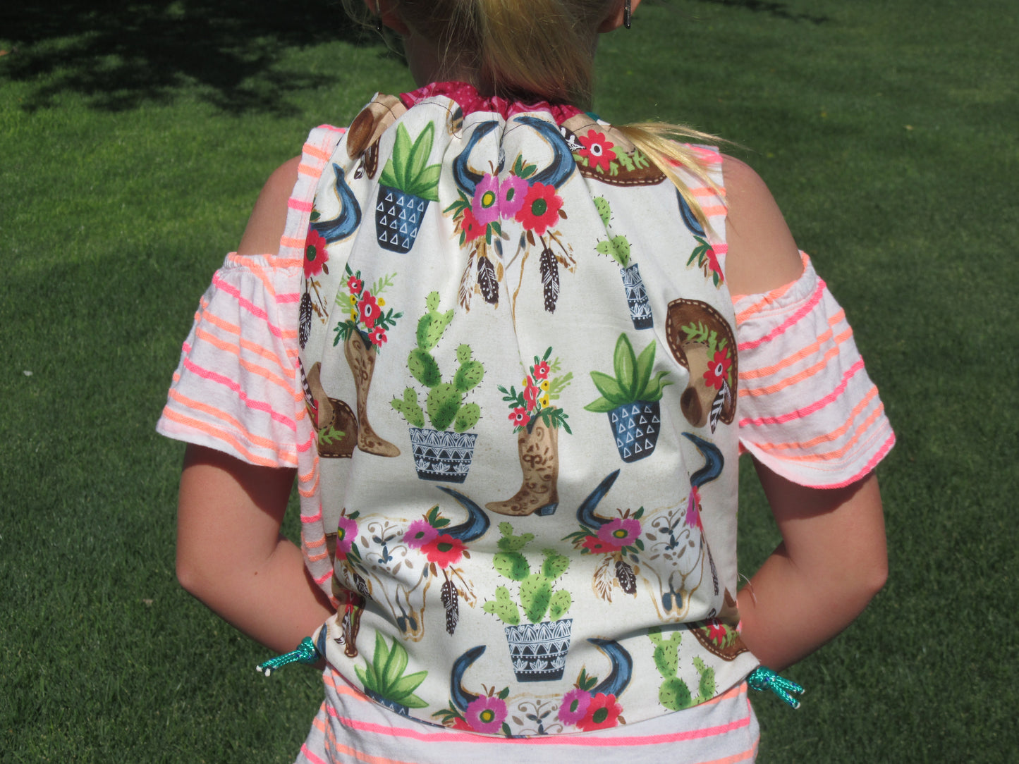 Desert Cowgirl Draw String Bag - Bold Border Quilts and More