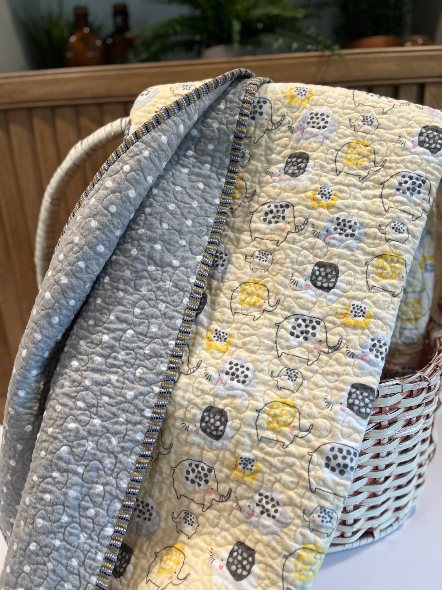 Mama and Baby Elephant Baby Quilt