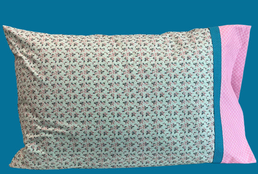 Old Fashioned Flower Standard Size Cotton Pillowcase